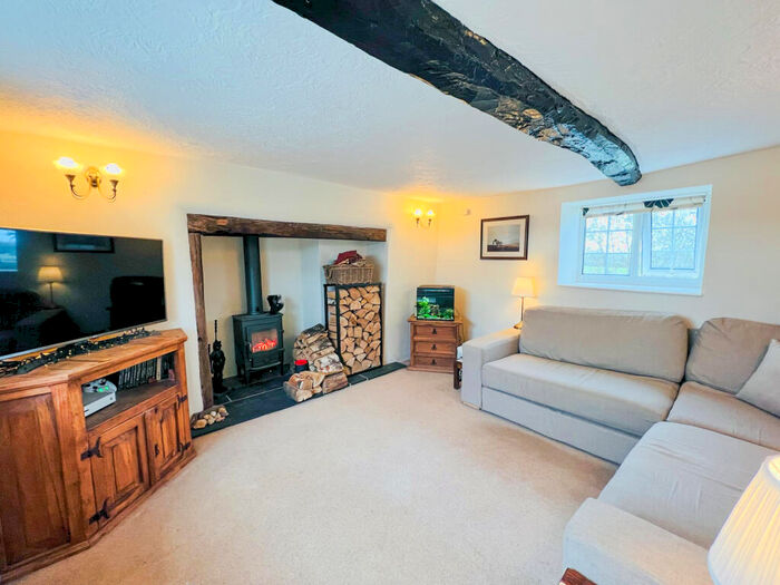 2 Bedroom Semi-Detached House For Sale In Tale Common Head, Payhembury, EX14