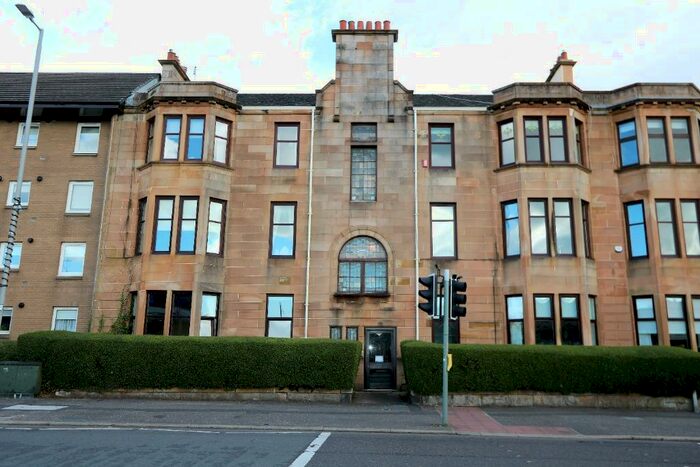 2 Bedroom Flat To Rent In Fenwick Road, Giffnock, Glasgow, G46