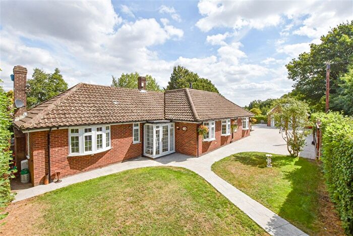 4 Bedroom Detached Bungalow For Sale In Pleasant Valley Lane, East Farleigh, Kent, ME15