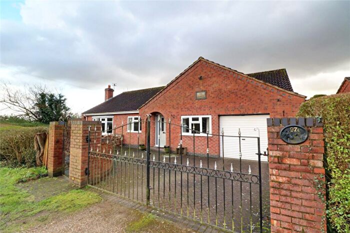 3 Bedroom Bungalow For Sale In Ermine Street, Broughton, Lincolnshire, DN20