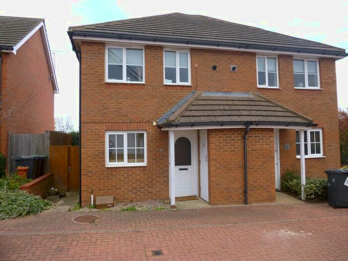 2 Bedroom Semi-Detached House To Rent In Eversleigh Rise, Whitstable, CT5