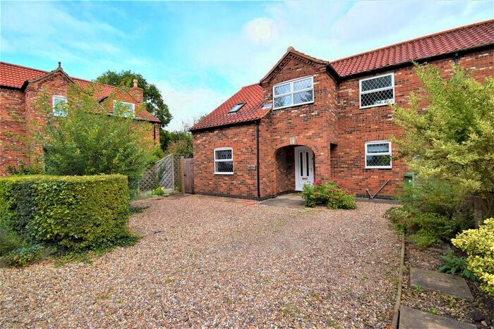 2 Bedroom Semi-Detached House To Rent In Thorn Lane, Goxhill, Barrow-Upon-Humber, DN19