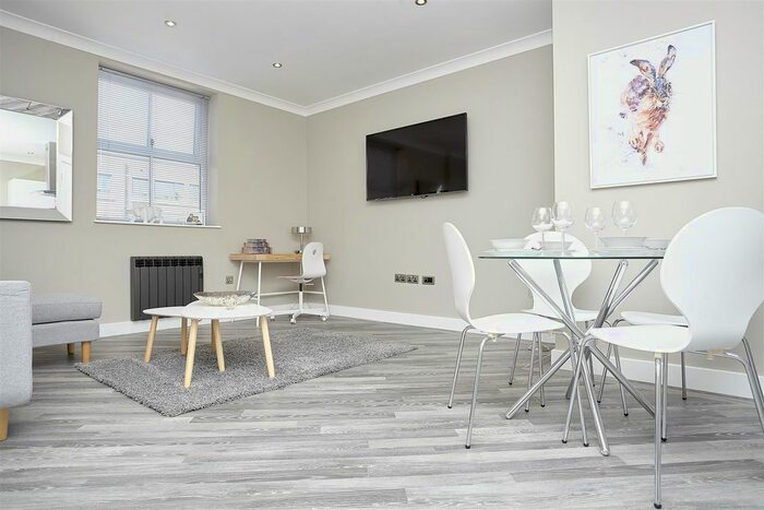 1 Bedroom Flat To Rent In High Street, Hull, HU1