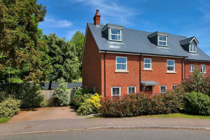 5 Bedroom Detached House To Rent In Oakwood Close, Five Ash Down, TN22