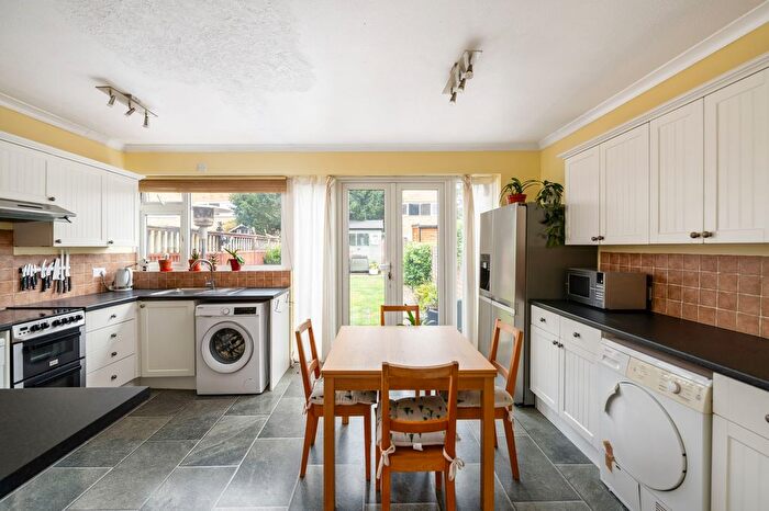 3 Bedroom Terraced House For Sale In Nutfield Road, Merstham, RH1