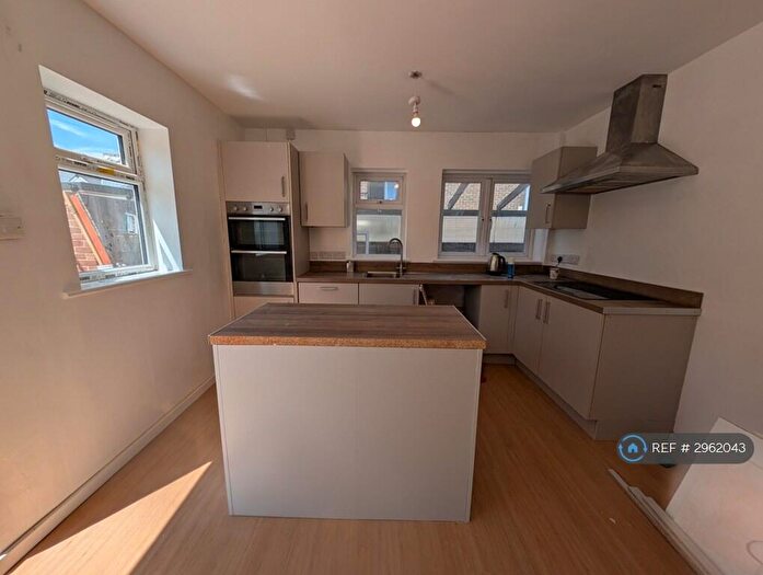 4 Bedroom Semi-Detached House To Rent In Victoria Drive, Eastbourne, BN20