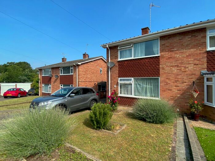 3 Bedroom Semi-Detached House To Rent In Salisbury Green, Bury St Edmunds, IP33