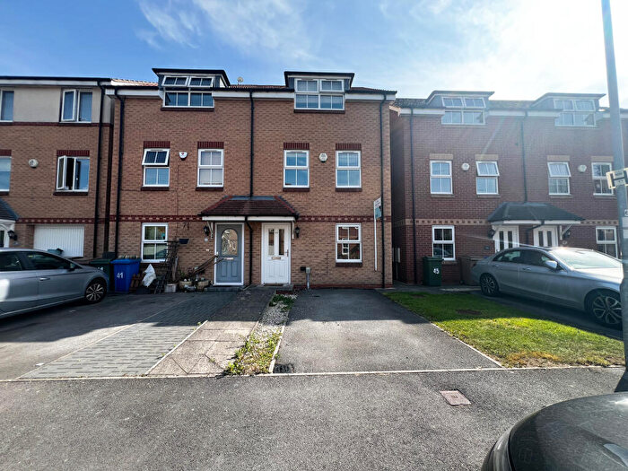 4 Bedroom House To Rent In Merchant Way, Cottingham, HU16