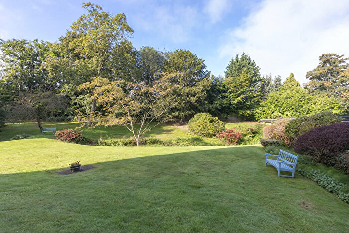 1 Bedroom Apartment To Rent In Withyholt Court, Cheltenham, GL53