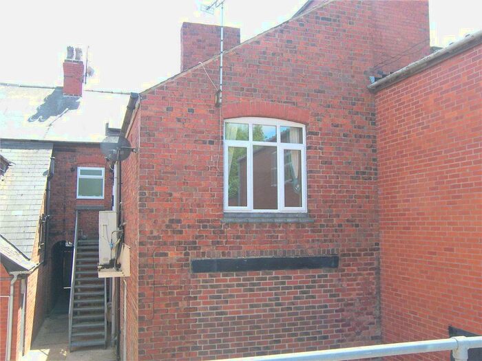 1 Bedroom Property To Rent In High Street, Alfreton, DE55