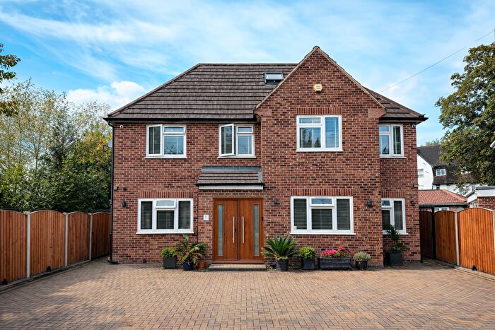 8 Bedroom Detached House For Sale In Elm Lawn Close, Uxbridge, Greater London, UB8