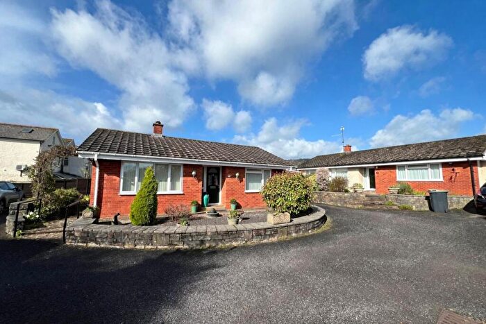 2 Bedroom Detached Bungalow For Sale In North Street, Abergavenny, NP7