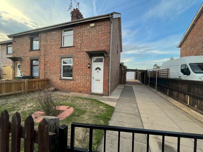 3 Bedroom House To Rent In Northam Close, Eye, Peterborough, PE6