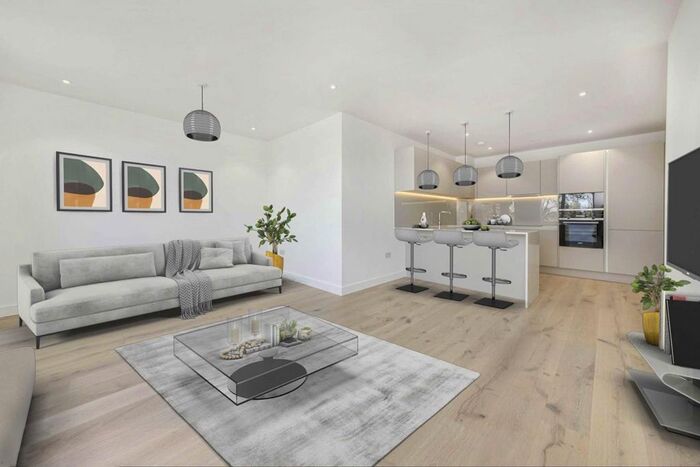 2 Bedroom Flat To Rent In Chiswick High Road, London, W4