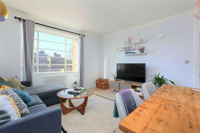 1 Bedroom Flat To Rent In Hightrees House, Nightingale Lane, Clapham South, London, SW12