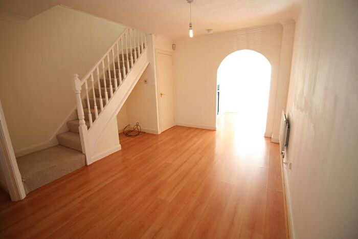 2 Bedroom Semi-Detached House To Rent In Hollington Drive, Cardiff, CF23