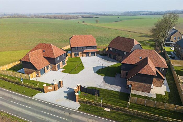 4 Bedroom Detached House For Sale In Mulberry Mews, Sandwich Road, Whitfield, CT16