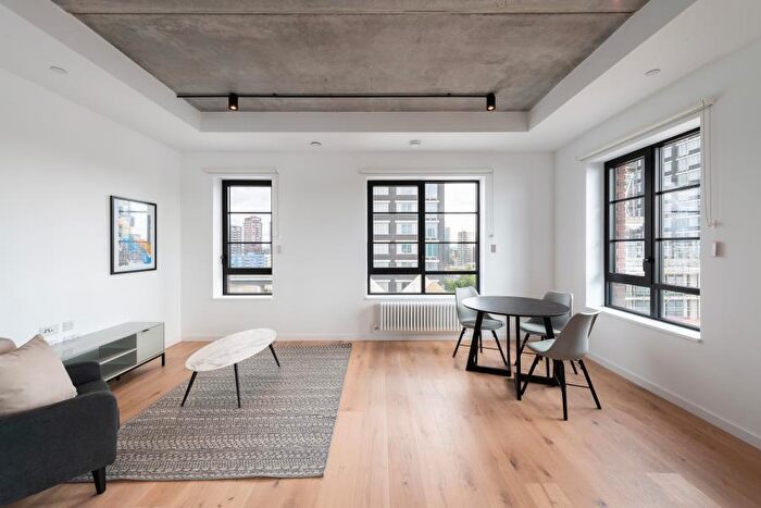 1 Bedroom Apartment To Rent In Agar House, Orchard Place, E14