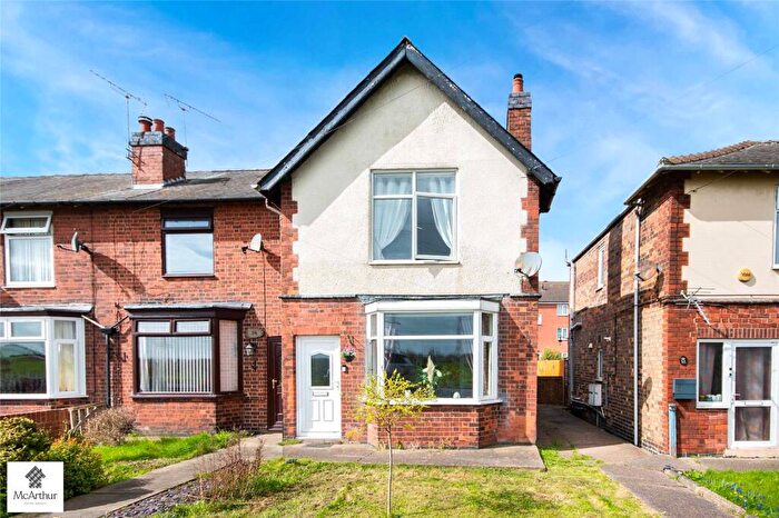 2 Bedroom End Of Terrace House For Sale In Newells Terrace, Misterton, Nottinghamshire, DN10