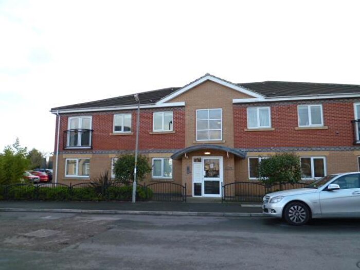 2 Bedroom Apartment To Rent In Cole Court, Reservoir Road, Kettering, Northants, NN16