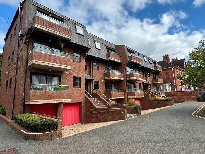 1 Bedroom Flat To Rent In New Hunting Court, Peterborough, PE3