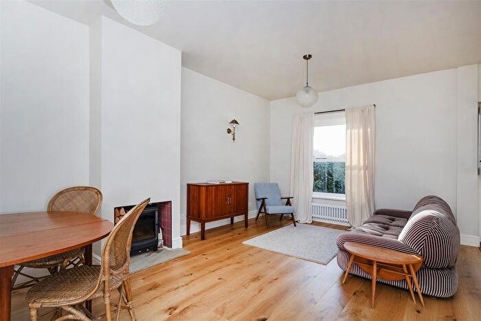 2 Bedroom Semi-Detached Bungalow For Sale In Buckden Road, Edgerton, Huddersfield, HD3