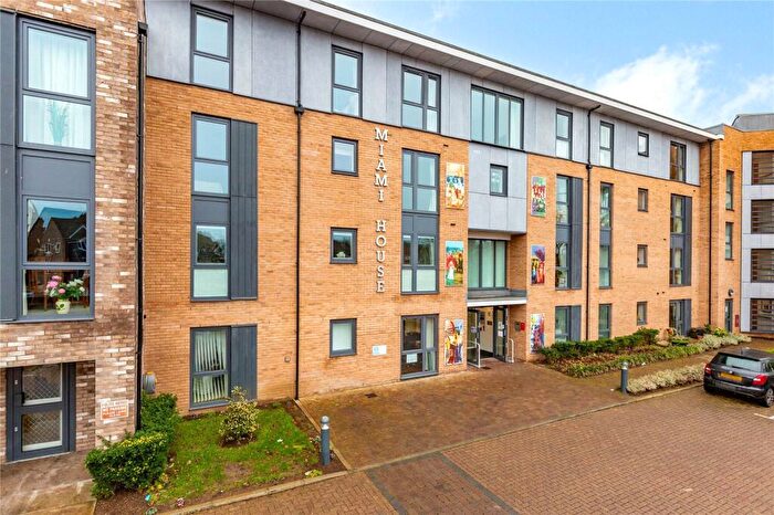 2 Bedroom Apartment For Sale In Princes Road, Chelmsford, Essex, CM2