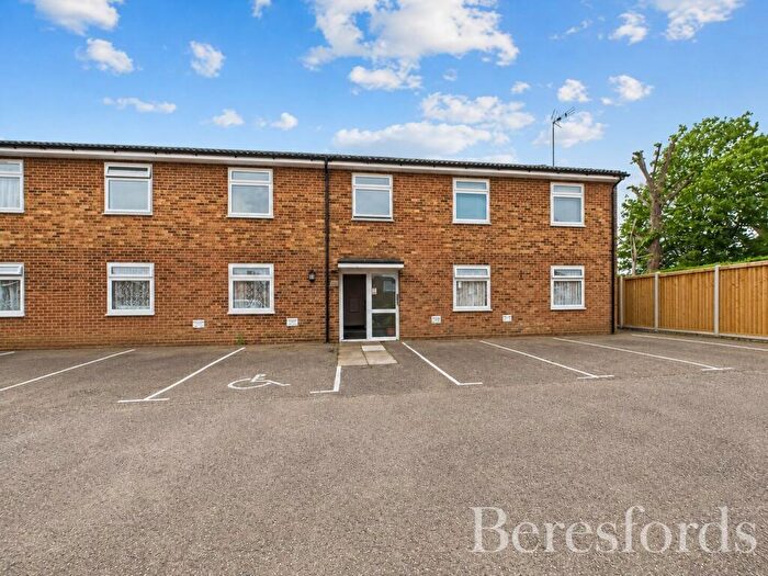 2 Bedroom Apartment To Rent In Shortridge Court, CM8
