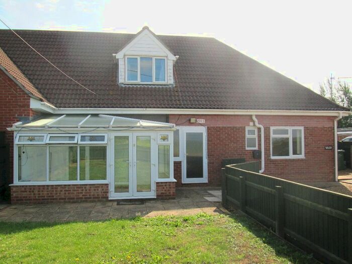 2 Bedroom Bungalow To Rent In Fence Bank, Walpole Highway, Wisbech, PE14