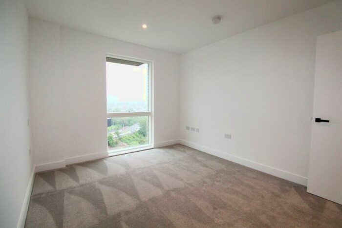 2 Bedroom Apartment To Rent In Quill House, SE3
