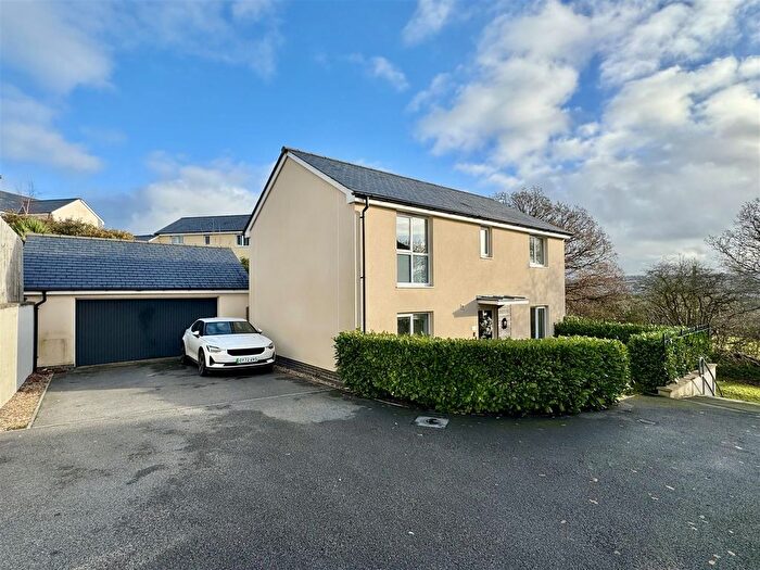 4 Bedroom Detached House For Sale In Tamerton Foliot, Plymouth, PL5