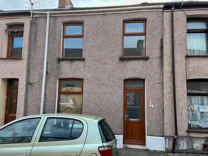 3 Bedroom Terraced House To Rent In Beach Street, Port Talbot, Neath Port Talbot., SA12