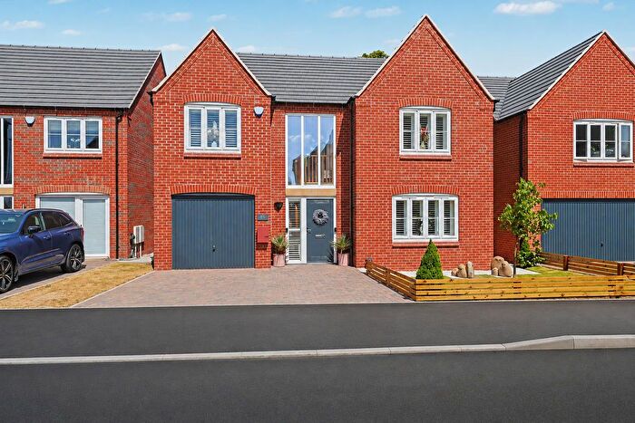 4 Bedroom Detached House For Sale In Boundary Way, Glapwell, Chesterfield, S44