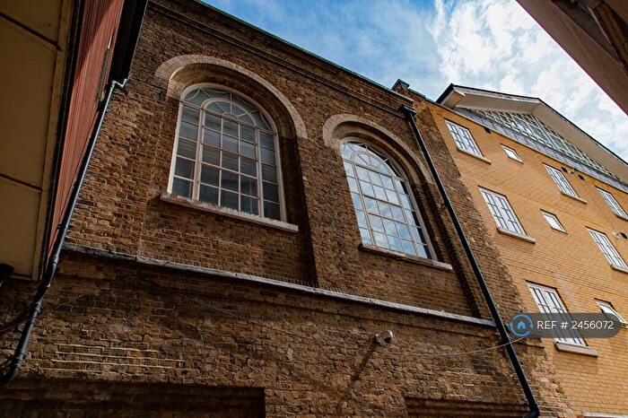 3 Bedroom Penthouse To Rent In High Street, Romford, RM1