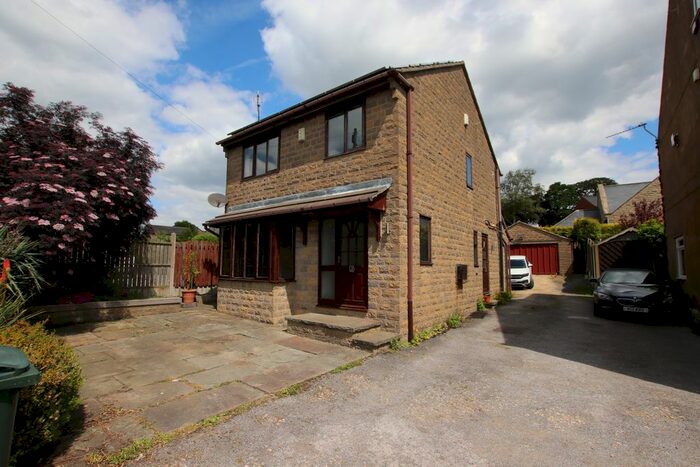 3 Bedroom Detached House For Sale In Fernlea, Halifax Road, Thurgoland, S35