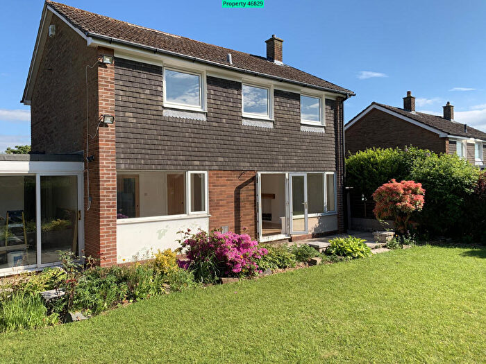 4 Bedroom Detached House To Rent In Woodlands Grove, Padiham, Burnley, BB12