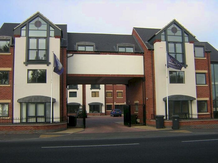 2 Bedroom Apartment To Rent In Lincoln Road, North Hykeham, Lincoln, LN6