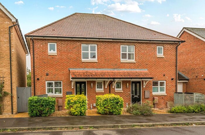 3 Bedroom Semi-Detached House For Sale In Spire View, Emsworth, PO10