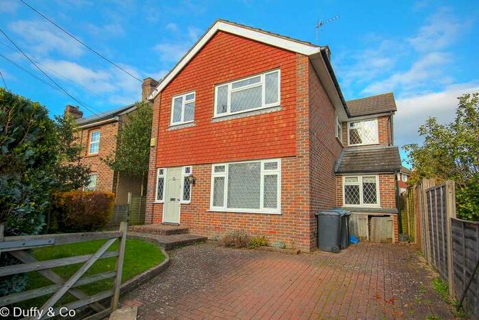 4 Bedroom Detached House To Rent In Sunte Avenue, Lindfield, Haywards Heath, RH16