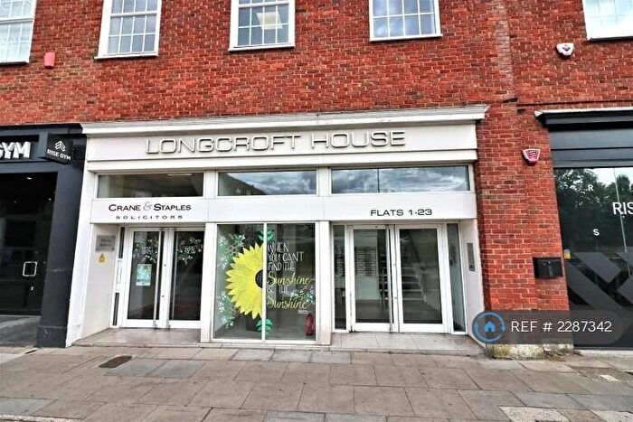 2 Bedroom Flat To Rent In Fretherne Road, Welwyn Garden City, AL8