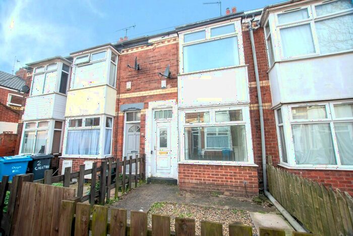 2 Bedroom Terraced House To Rent In Chatham Avenue, Manvers Street, Hull, East Riding Of Yorkshire, HU5