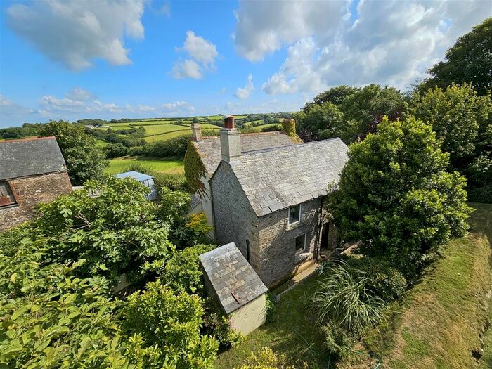 4 Bedroom Detached House For Sale In Treneglos, Launceston, PL15