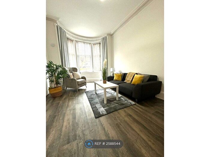 1 Bedroom Flat To Rent In Ark Lane, Glasgow, G31