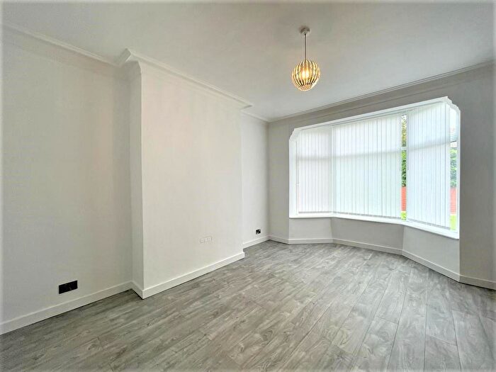 1 Bedroom Apartment To Rent In Stockport Road, Cheadle Heath, Stockport, SK3