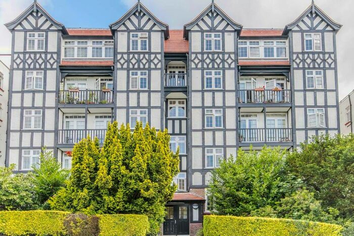 Studio To Rent In Makepeace Avenue, Highgate, N6