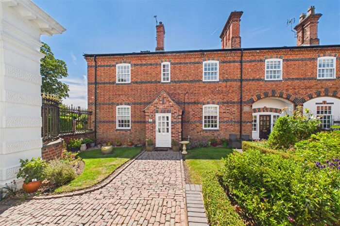 3 Bedroom House For Sale In Rangemore Hall Mews, Rangemore, Burton-On-Trent, DE13