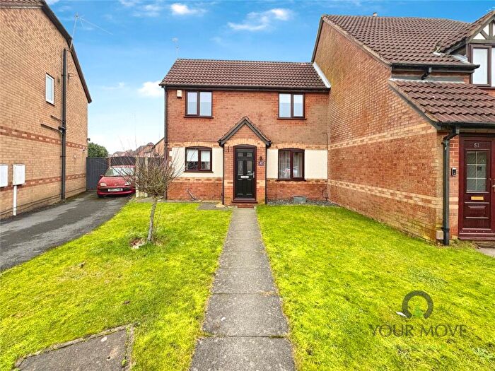 2 Bedroom Semi Detached House To Rent In Kingswood Drive, Kirkby-in-Ashfield, Nottingham, Nottinghamshire, NG17