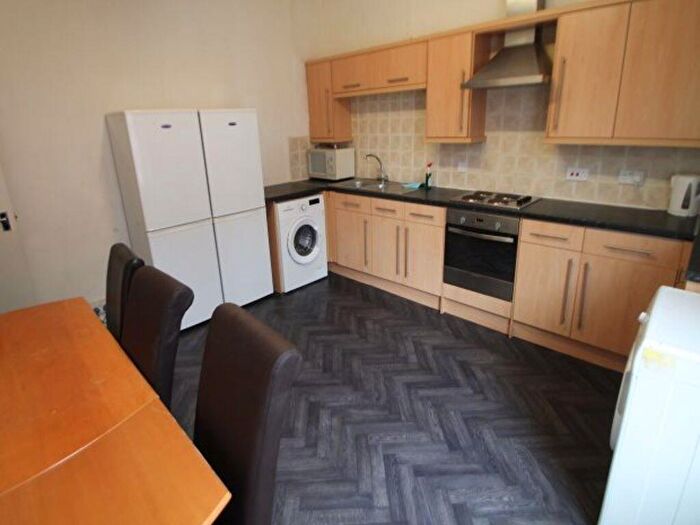 4 Bedroom House To Rent In Harold Road, Leeds, LS6