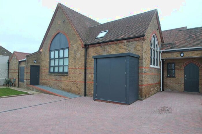 1 Bedroom Apartment To Rent In Melville Road, Old School, Maidstone, ME15