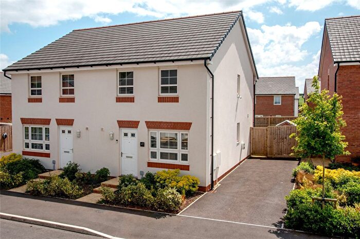 3 Bedroom Semi-Detached House For Sale In Langdon Road, Wiveliscombe, Taunton, TA4